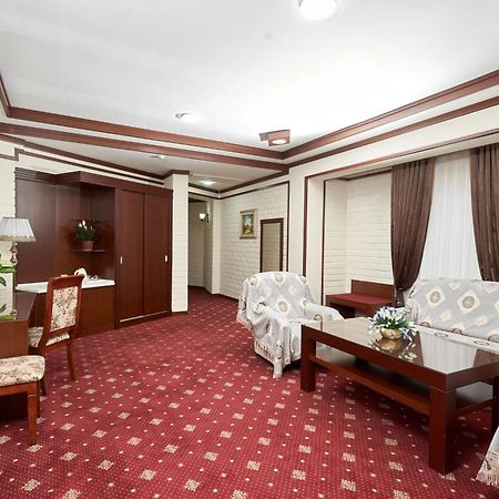 Rakat Plaza Hotel Ташкент Екстериор снимка