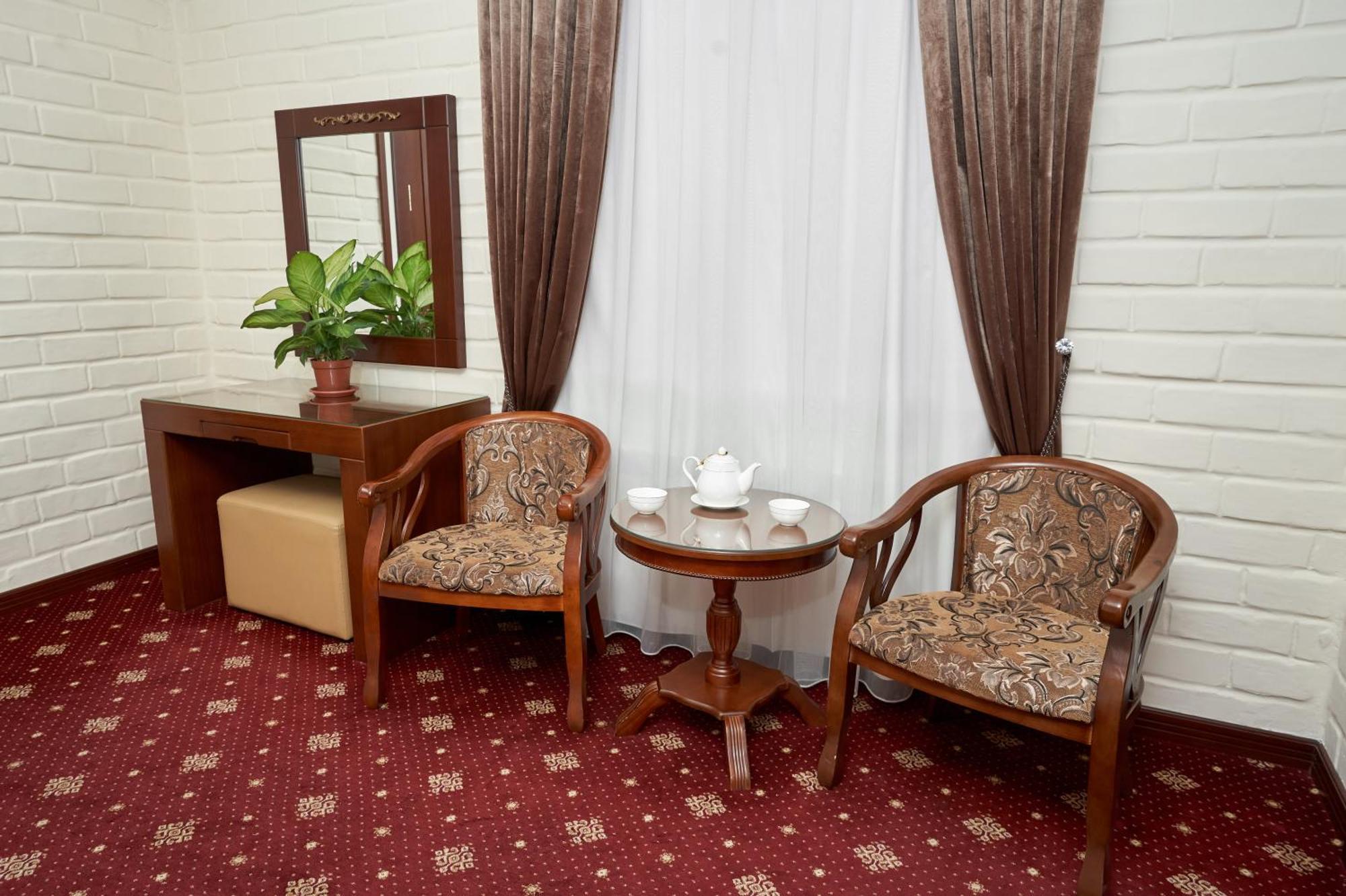 Rakat Plaza Hotel Ташкент Екстериор снимка