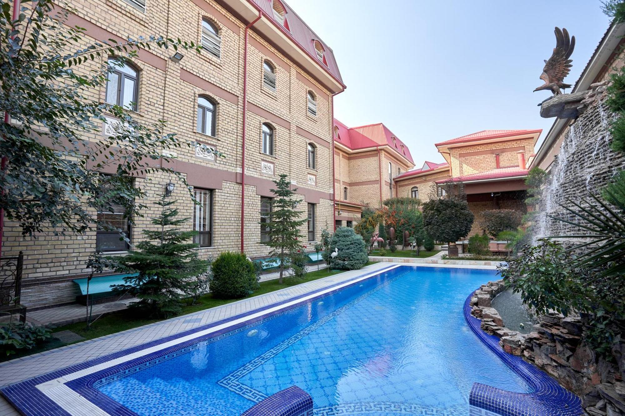 Rakat Plaza Hotel Ташкент Екстериор снимка