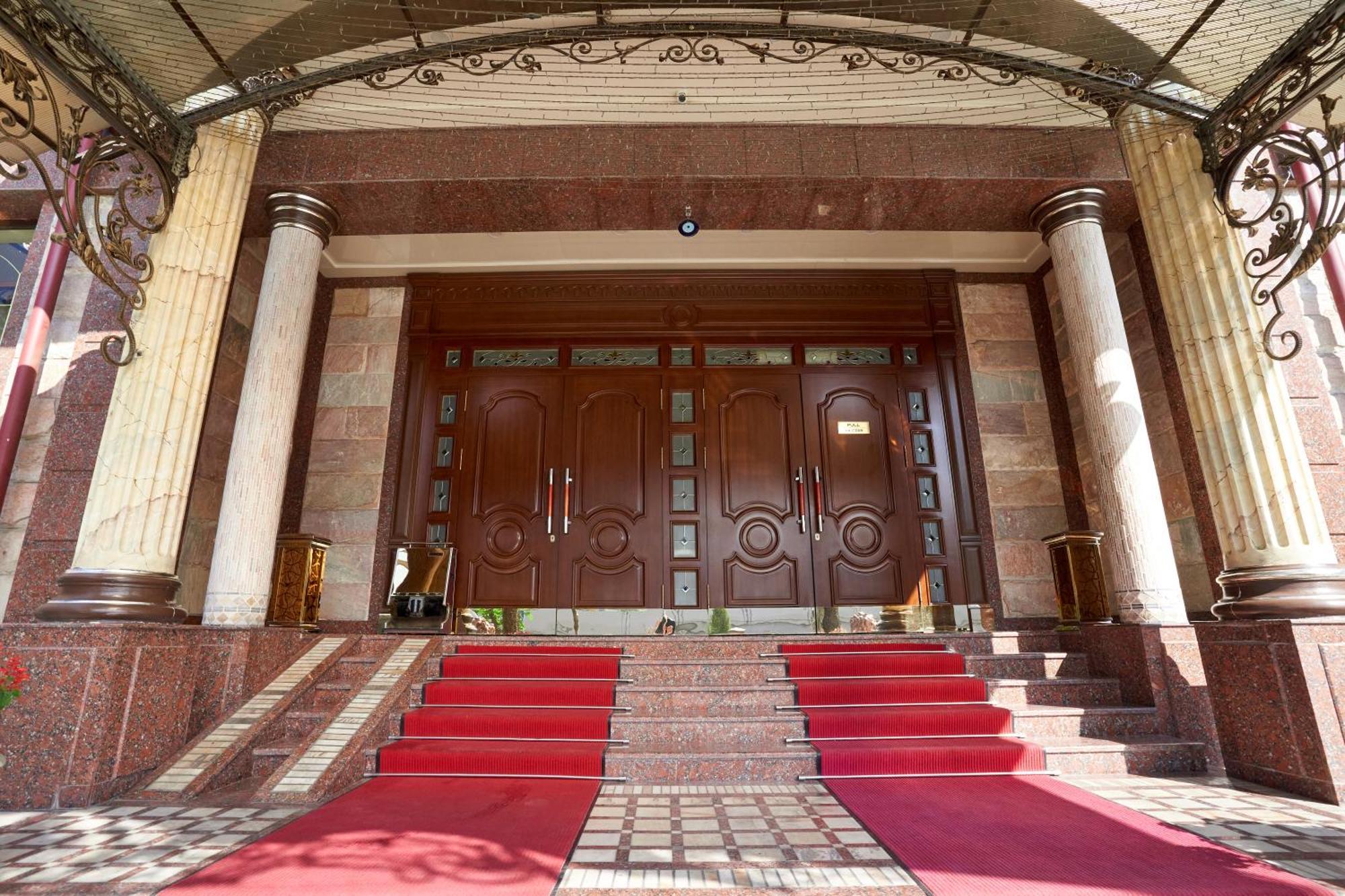 Rakat Plaza Hotel Ташкент Екстериор снимка