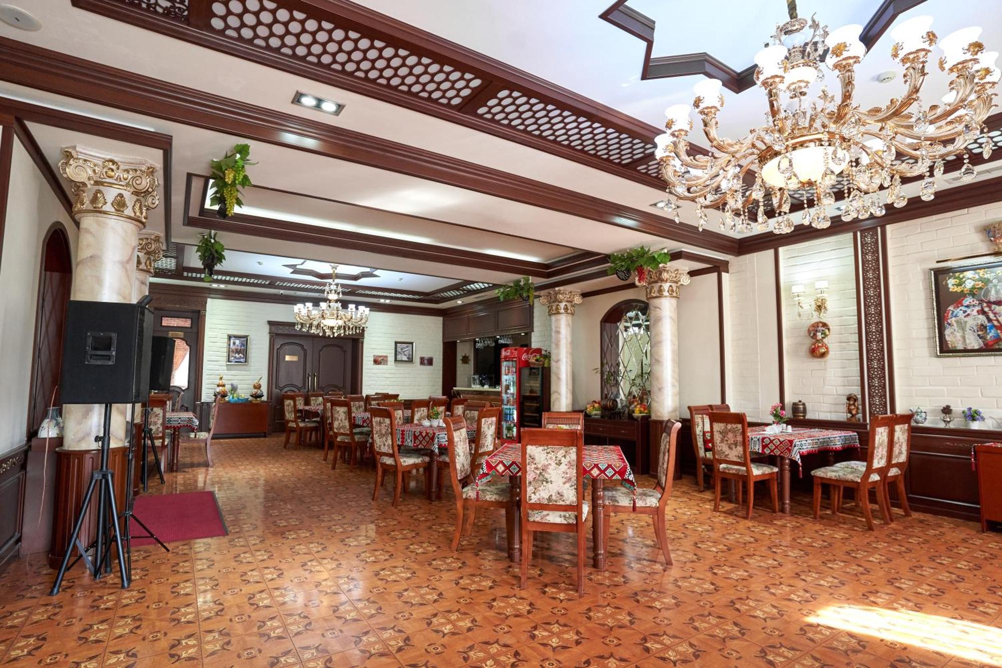 Rakat Plaza Hotel Ташкент Екстериор снимка